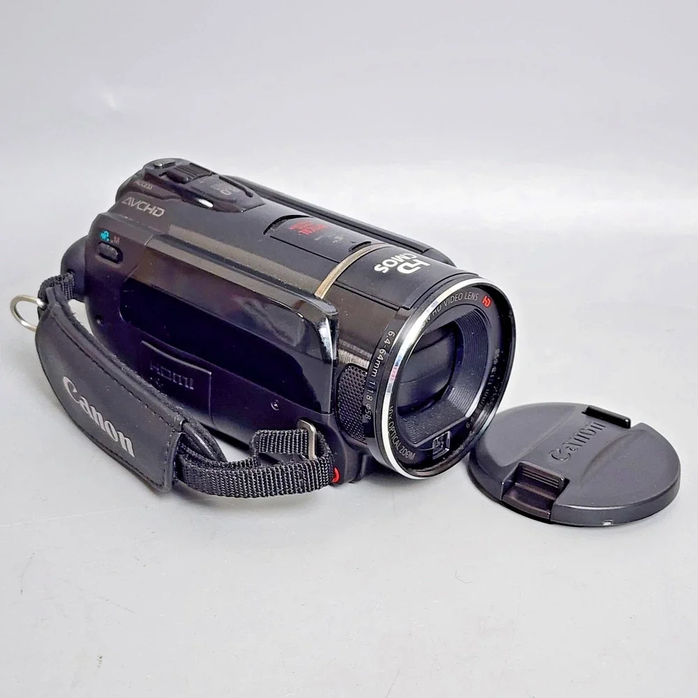 Canon VIXIA HF S200 Flash Memory Camcorder - Renewed